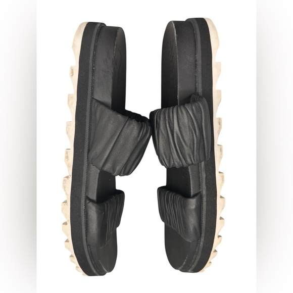 SOREL Roaming Two Strap Slide Slip On Flat Black Sandals Size 10.5 - Picture 6 of 9